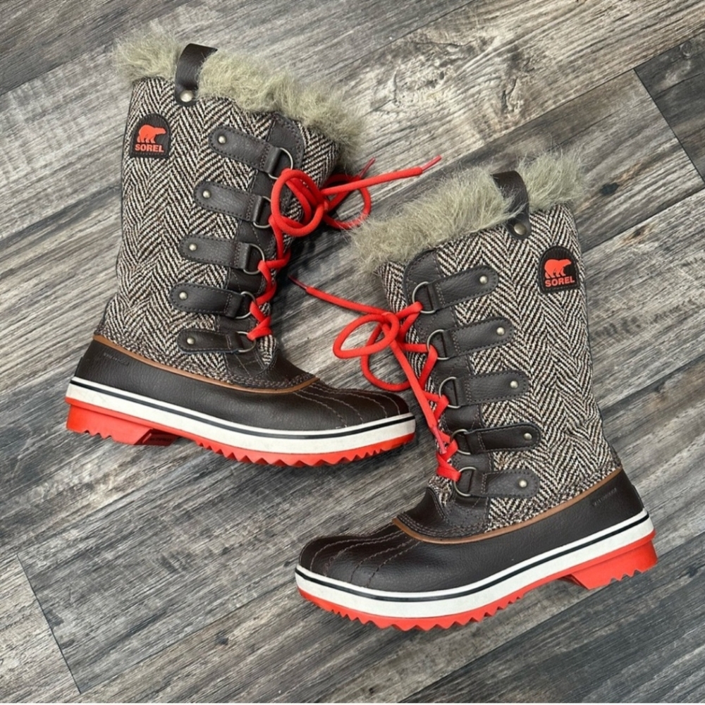 Sorel Joan of Arctic Winter Boot - 8.5